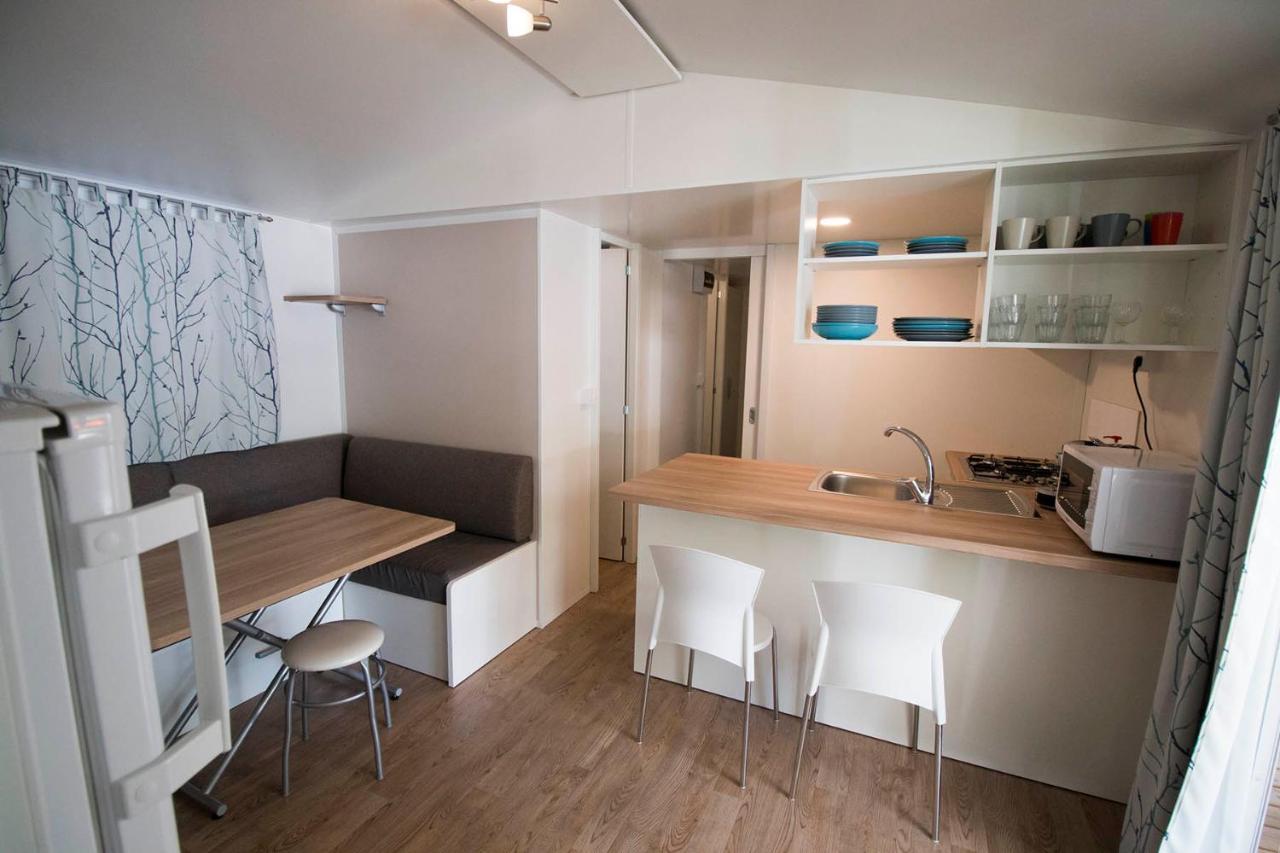 Mobile Home Suite ดูนาเวร์เด ภายนอก รูปภาพ