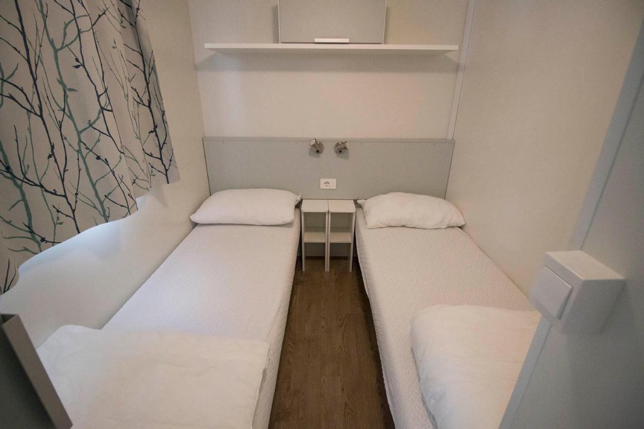 Mobile Home Suite ดูนาเวร์เด ภายนอก รูปภาพ